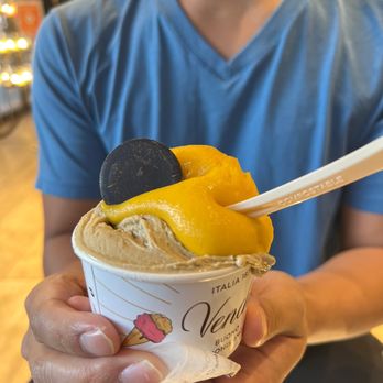 Venchi - Chocolatiers & Shops Near Me - New York, New York Venchi - Chocolatiers & Shops Near Me - New York, New York