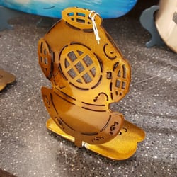 Steel Crazy Iron Art - Diver helmet desk mount