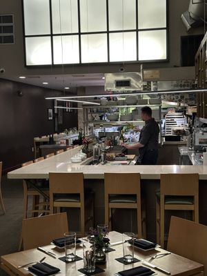 Restaurant Iron by null