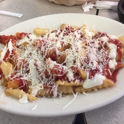 El Mariachi Restaurante - Salvadorian French fries!  Yummy!!!!