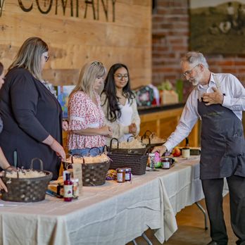 The Fruit Company - Factory Experience - Factory Tour, make your own gift basket! - Tours Near Me - Hood River, Oregon The Fruit Company - Factory Experience - Factory Tour, make your own gift basket! - Tours Near Me - Hood River, Oregon