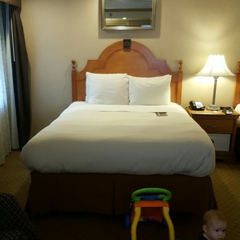 Ambassador Hotel Milwaukee - Hotels Near Me - Milwaukee, Wisconsin
