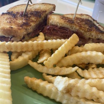 Hangar One Cafe - Irish Melt - Diners Near Me - Hemet, California
