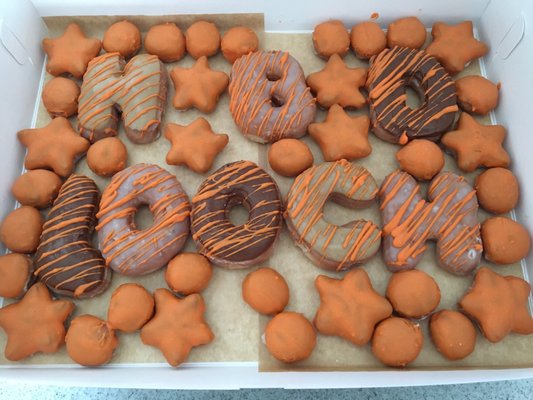M & T Donut Shop by null