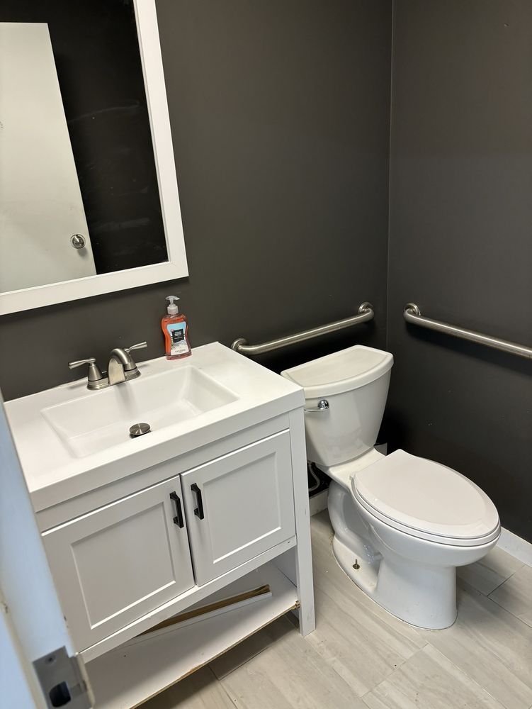 WHITE HORSE ALEXANDRIA Updated July 2024 30 Photos & 22 Reviews