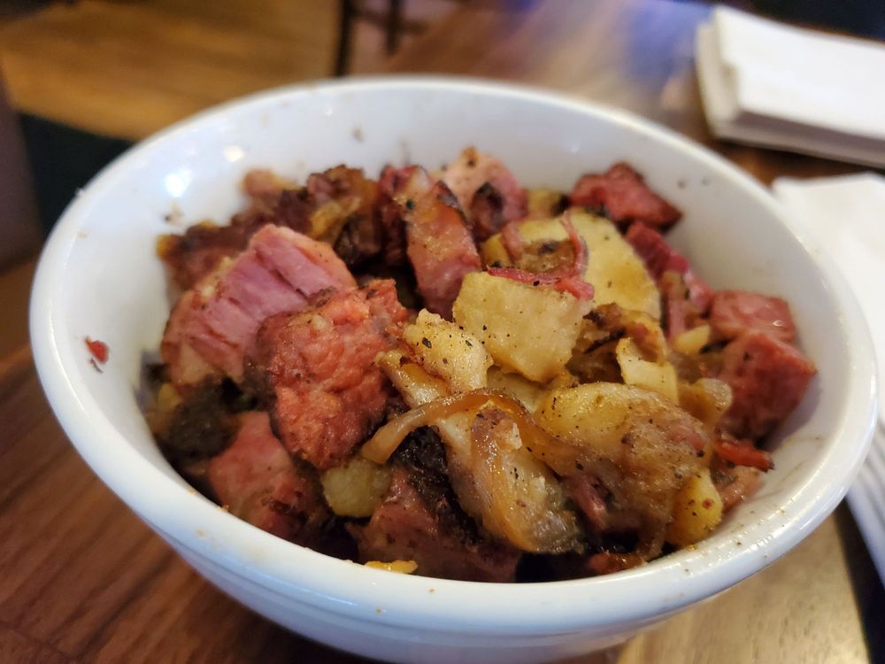 Blu Wolf Bistro