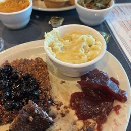 Pecan pork chop with blueberry chutney Pecan pork chop with blueberry chutney