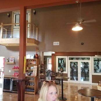 Cracked Barrel Winery - Wineries Near Me - Hudson, Wisconsin