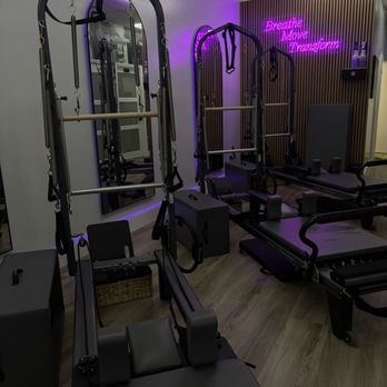 V Pilates - Pilate reformers - Pilates Near Me - Davie, Florida V Pilates - Pilate reformers - Pilates Near Me - Davie, Florida