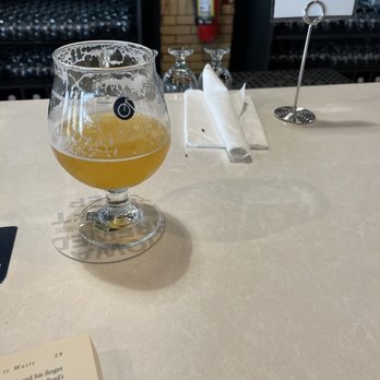 SingleSpeed Brewing - Whirled wide haze and fruit flies - Beer Bar Near Me - Waterloo, Iowa