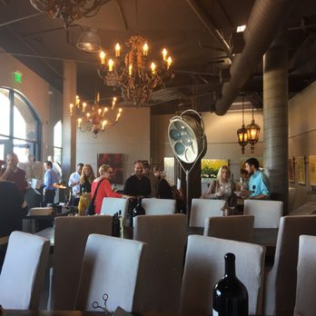 RiverHouse by Blackbird Vineyards - Wine Tasting Room Near Me - Napa, California