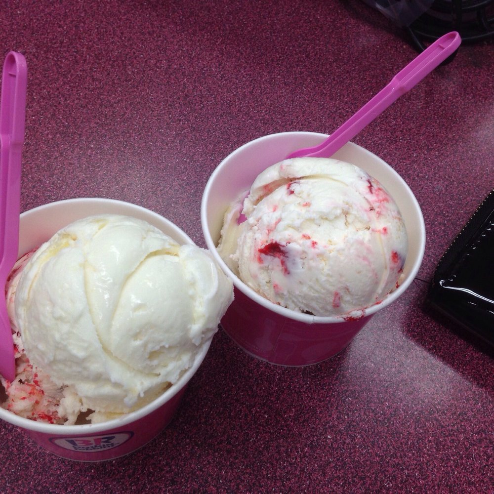 Baskin-Robbins - (2) scoops of pineapple coconut & strawberry cheesecake - Ice Cream & Frozen Yogurt Near Me - Honolulu, Hawaii Baskin-Robbins - (2) scoops of pineapple coconut & strawberry cheesecake - Ice Cream & Frozen Yogurt Near Me - Honolulu, Hawaii