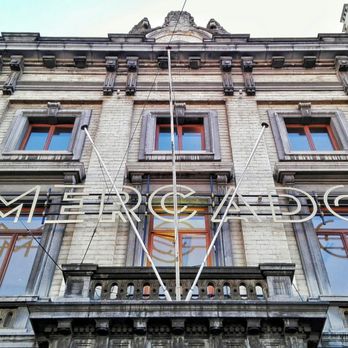 Mercado - Buiten - Food Court Near Me - Antwerp, VAN