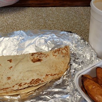 Victoria’s Latin Restaurant - Baleada, platano maduros, homemade passionfruit juice - Latin American Near Me - Saint Rose, Louisiana Victoria’s Latin Restaurant - Baleada, platano maduros, homemade passionfruit juice - Latin American Near Me - Saint Rose, Louisiana