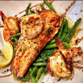 Pappadeaux Seafood Kitchen - Seafood Near Me - Dallas, Texas Pappadeaux Seafood Kitchen - Seafood Near Me - Dallas, Texas