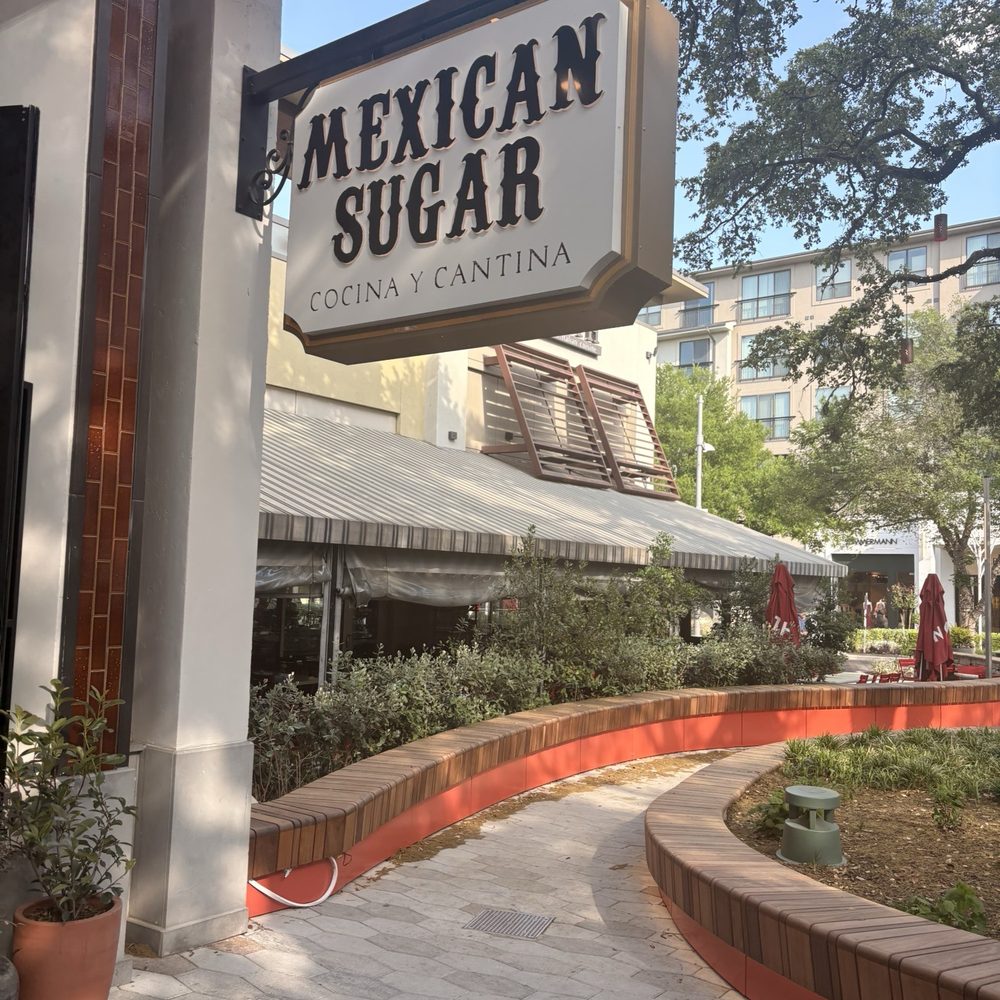 Mexican Vanilla - Ice Cream & Frozen Yogurt Near Me - Austin, Texas