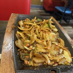 La Catrina Mexican Grill & Bar - This is what was left after I "found" the meat