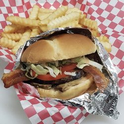 Leroy's Grill - Lonestar BLT! Never better anywhere!