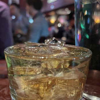 Gabby O'Hara's - Jameson on the rocks - Pubs Near Me - New York, New York Gabby O'Hara's - Jameson on the rocks - Pubs Near Me - New York, New York