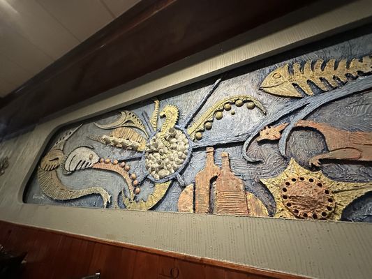 Central Gyros by null