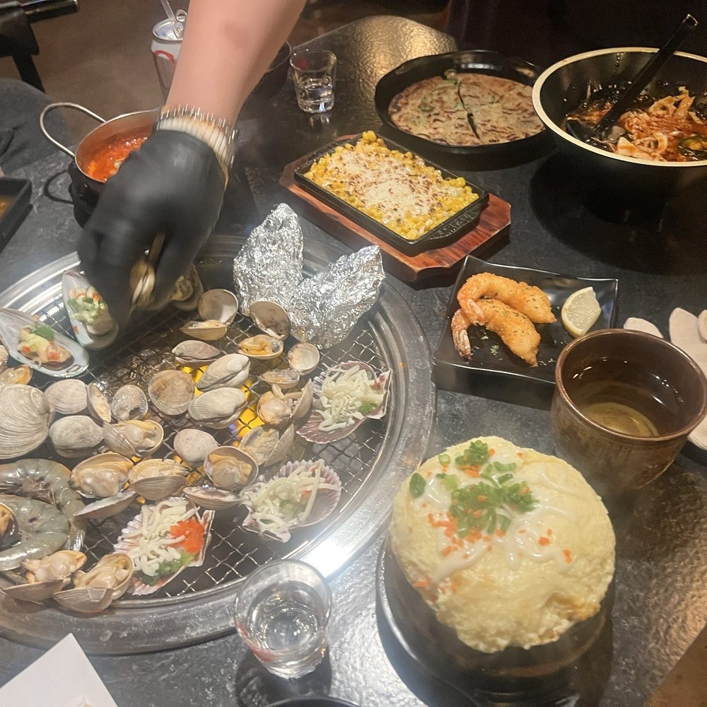 Burnin' Shell - Seafood Near Me - Los Angeles, California Burnin' Shell - Seafood Near Me - Los Angeles, California