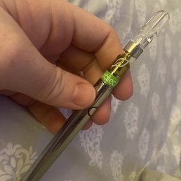 Curaleaf vape pen with vape cartridge. Pure heaven!!!