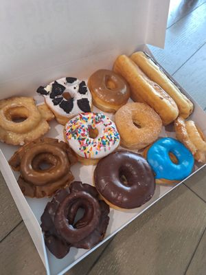 Loves Donuts by null