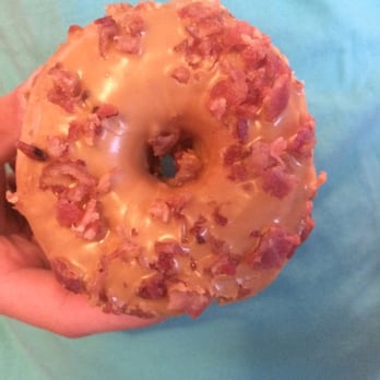 Pink Dozen - Maple Bacon donut - Donuts Near Me - Davis, California Pink Dozen - Maple Bacon donut - Donuts Near Me - Davis, California