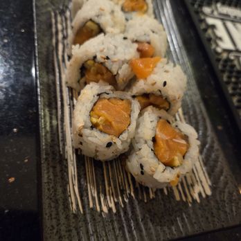 Yama Sushi House - Spicy Salmon Roll - Sushi Bars Near Me - Phoenix, Arizona