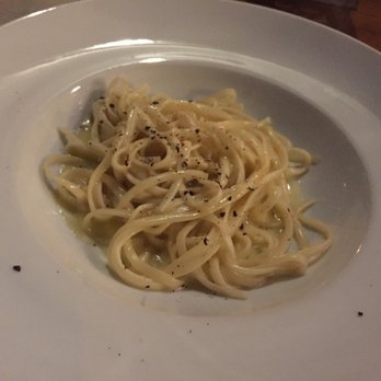 Odeon alla Colonna - Pasta with prosecco, cheese, etc - Italian Near Me - Treviso, 34