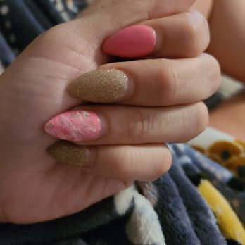 Ly-Nails - 3 weeks in - Nail Salons Near Me - Louisville, Kentucky Ly-Nails - 3 weeks in - Nail Salons Near Me - Louisville, Kentucky