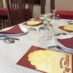 Taj Mahal - Table setting