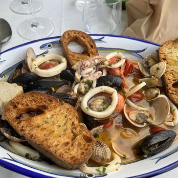 Lo Smeraldino - Gulf fish (seafood) soup....amazing!!!! - Seafood Near Me - Amalfi, SA Lo Smeraldino - Gulf fish (seafood) soup....amazing!!!! - Seafood Near Me - Amalfi, SA