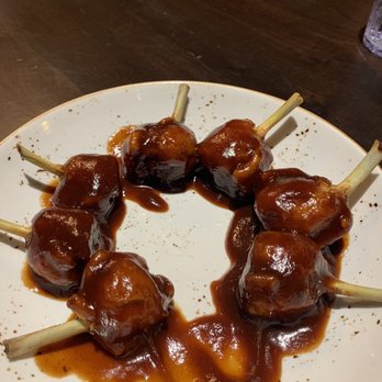 OX Pub - Lollipop chicken wings with barbecue sauce - Sandwiches Near Me - Oxford, Maine OX Pub - Lollipop chicken wings with barbecue sauce - Sandwiches Near Me - Oxford, Maine