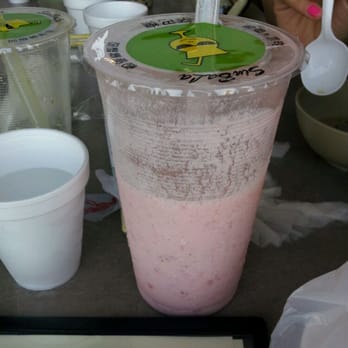 La Sinbala - Strawberry yogurt drink - Taiwanese Near Me - Arcadia, California