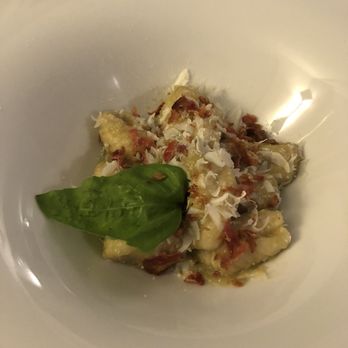 Hostaria di Bacco - Gnocci - Cucina campana Near Me - Furore, SA Hostaria di Bacco - Gnocci - Cucina campana Near Me - Furore, SA