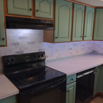 Mike's Tile and Backsplash - Kitchen backsplash - Tiling Near Me