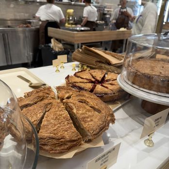Helms Bakery - Pies - Bakeries Near Me - Los Angeles, California
