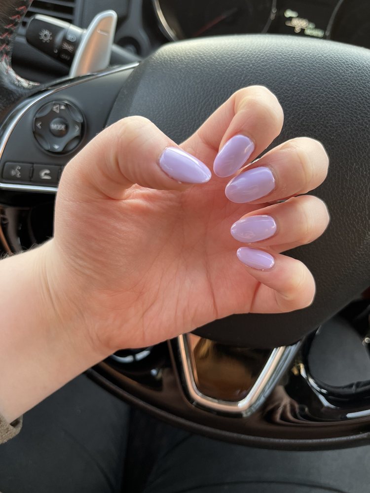 Oakwoods Pedi N Nails Logo