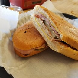 Cubano