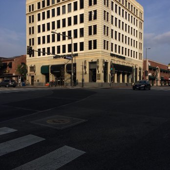 Men's Wearhouse - Located on the corner! - Men's Clothing Near Me - GLENDALE, California Men's Wearhouse - Located on the corner! - Men's Clothing Near Me - GLENDALE, California