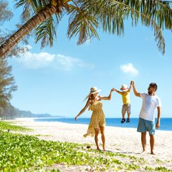 KIDS APPROVED TRAVEL