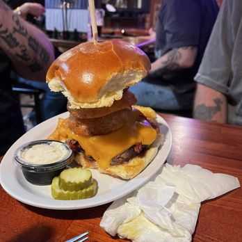 Al's Airport Inn - Cowboy burger - Dive Bars Near Me - Ewing, New Jersey Al's Airport Inn - Cowboy burger - Dive Bars Near Me - Ewing, New Jersey