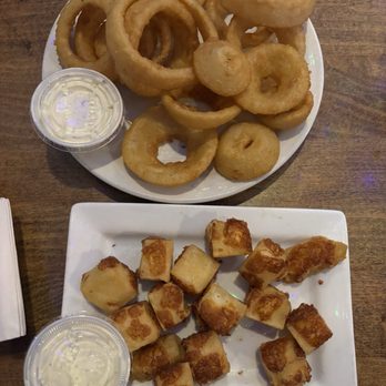 Roadhouse 38 - Side of Onion Rings and cheese curds. Took 15 min to get ketchup - Pubs Near Me - Lombard, Illinois