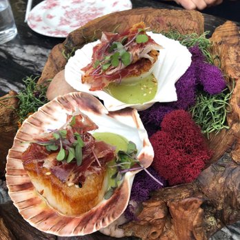Beatnik On The River - Scallops - Cocktail Bars Near Me - Chicago, Illinois Beatnik On The River - Scallops - Cocktail Bars Near Me - Chicago, Illinois