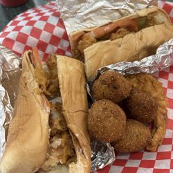 Sam's Place Southern Eatery - Shrimp Po Boy