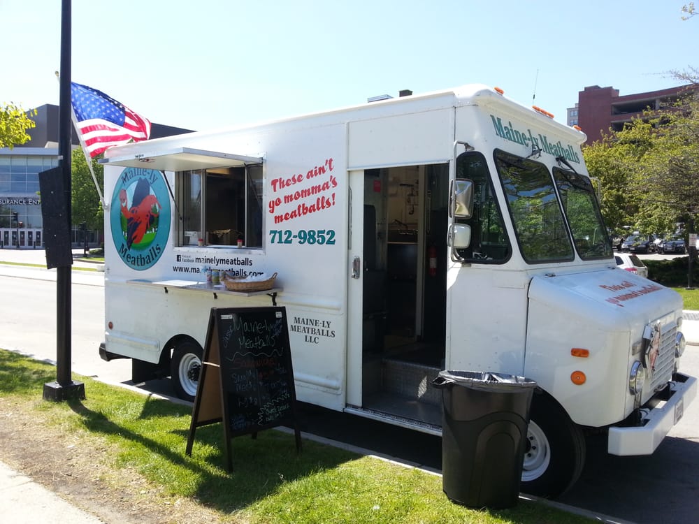 Maine-ly Meatballs Logo