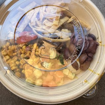 CAVA - Basmati rice, braised lamb, pita crisps, tomato, onion, cucumber, olives, hummus - Mediterranean Near Me - New York, New York CAVA - Basmati rice, braised lamb, pita crisps, tomato, onion, cucumber, olives, hummus - Mediterranean Near Me - New York, New York