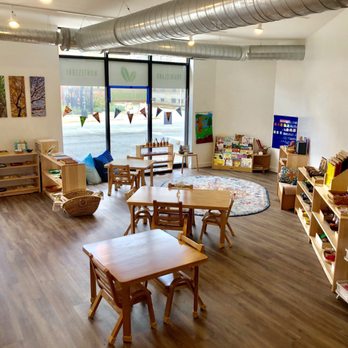 Prairieland Montessori - Primary (3-6 year old) Classroom space - Preschools Near Me - Chicago, Illinois Prairieland Montessori - Primary (3-6 year old) Classroom space - Preschools Near Me - Chicago, Illinois