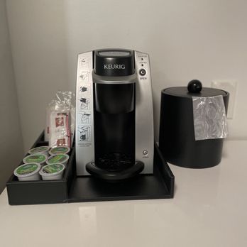 Aloft by Marriott Mountain View - Coffee in room - Hotels Near Me - Mountain View, California
